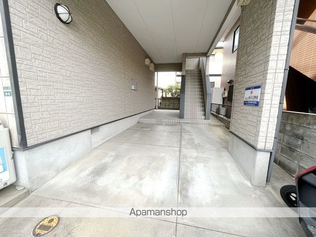 ポラリス姪浜駅南 109の内装写真