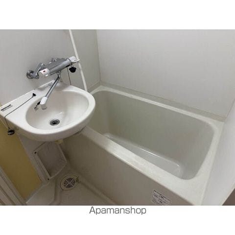 アルス極楽C棟の内装写真