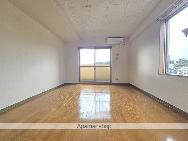 サンモールMARUHARAの内装写真