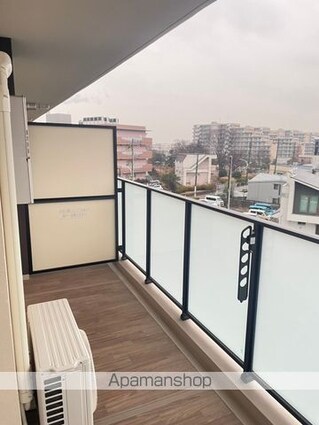 東京都昭島市中神町[2LDK/68.47m2]のバルコニー