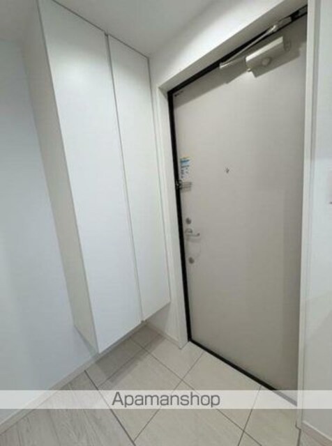ＧＥＮＯＶＩＡ新高円寺[1K/21.3m2]の玄関