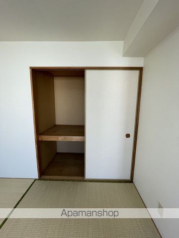 クリスタルコーポの内装写真