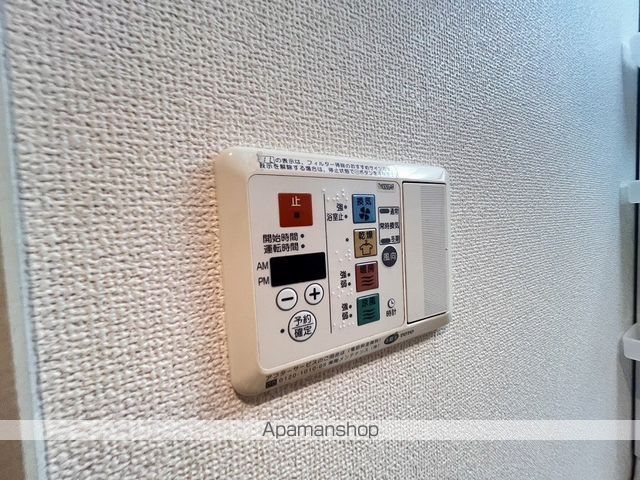 ディスティニーIIの内装写真