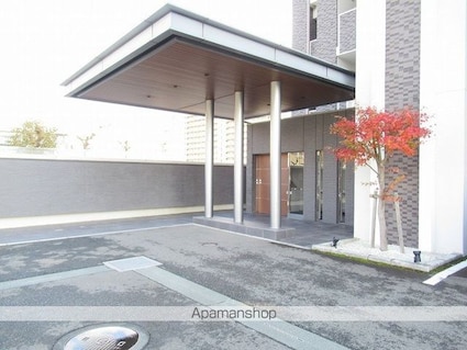 ル・サンク愛宕リバーテラス[3LDK/83.29m2]のエントランス