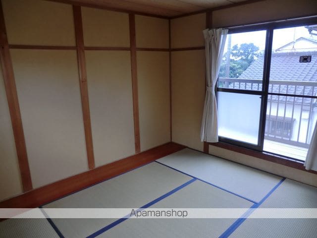 宮内町4丁目借家の内装写真
