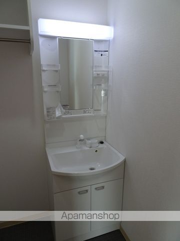 グランドゥール本町Aの内装写真