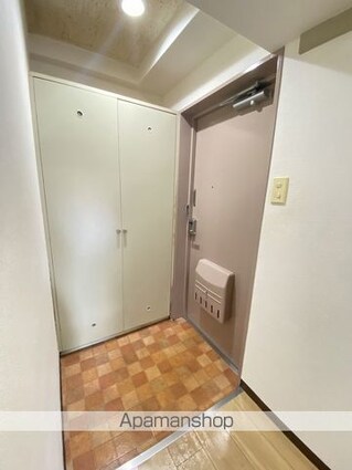 パークハイツ東口[4DK/66.48m2]の玄関