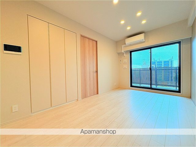 シーズンフラッツ青葉通一番町の内装写真