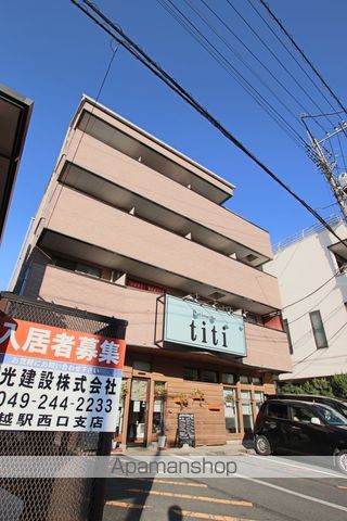 川越市駅前ビルの外観写真