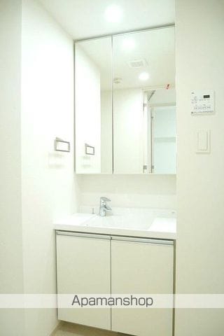 PREMIUM CUBE G 北新宿DEUXの内装写真