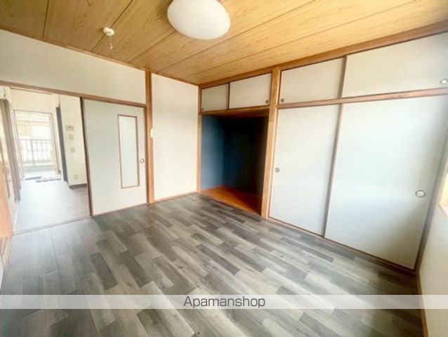 サンコーポ松岡1番館の内装写真