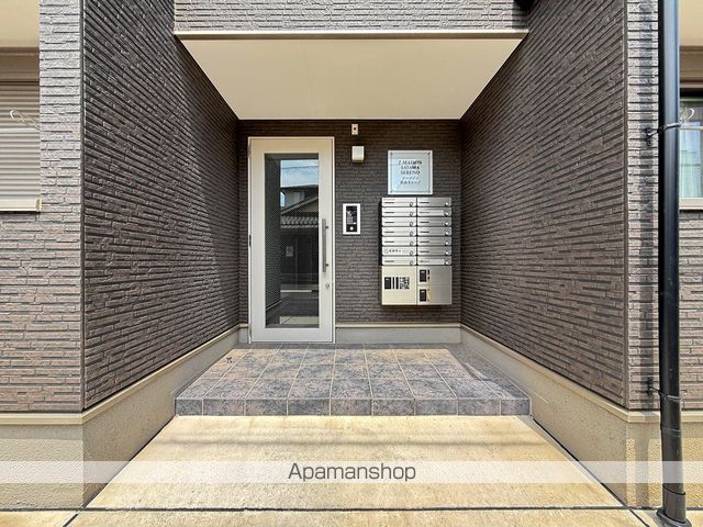 ジーメゾン狭山セレーノの玄関写真
