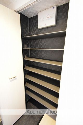 CITY RESIDENCE月寒中央の内装写真