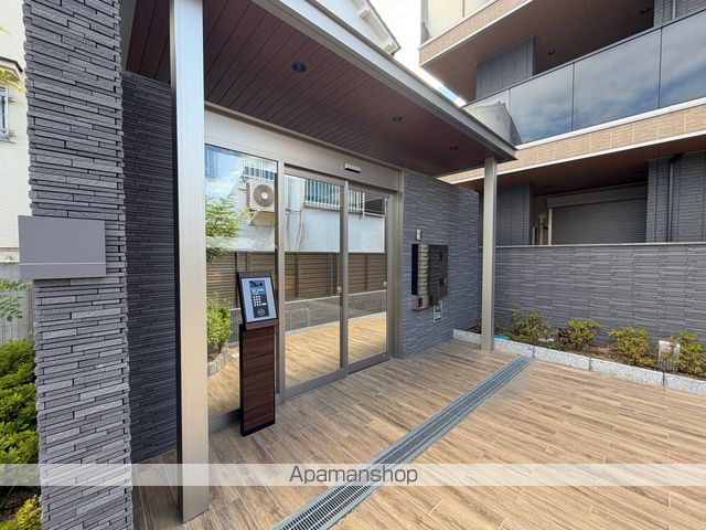 QUBE.2NDの玄関写真