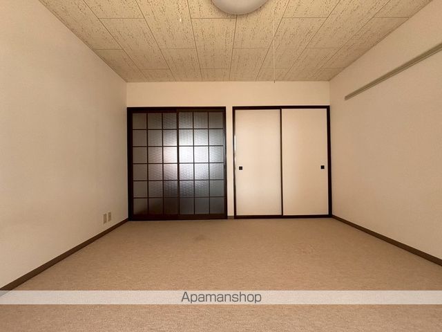 パームタウンの内装写真