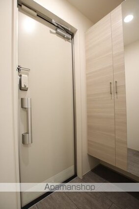 Ｄ－Ｓｅｒｅｎｏ富士見町[1LDK/33.75m2]の玄関