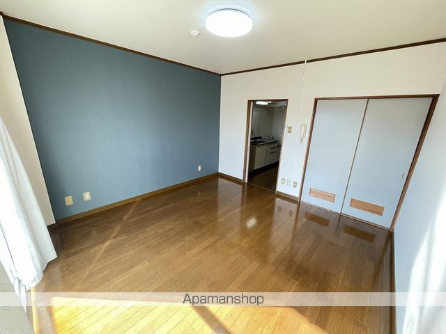 メゾンドレポの内装写真