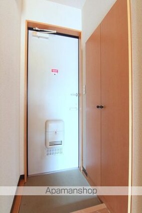 センティアムＭ２[2DK/46.37m2]の玄関