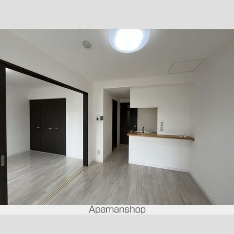 AMBIENTE619の内装写真