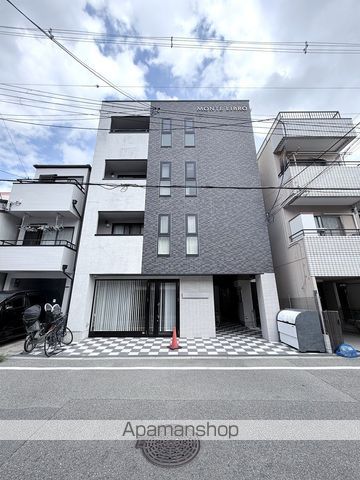 モンテリブロ