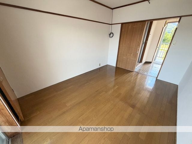 ハイツ山崎の内装写真