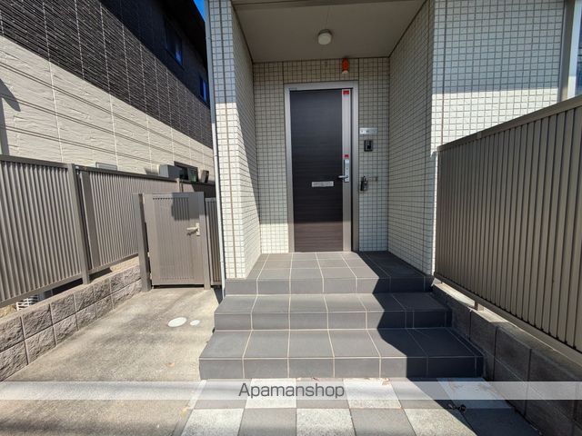 京王電鉄京王線 西調布駅 徒歩7分 2階建 築13年の玄関写真