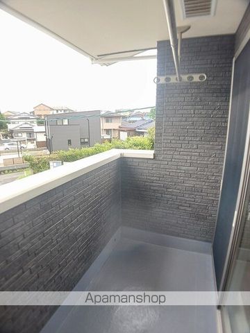 ベルヴィー 寺の前の内装写真