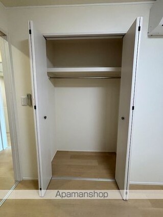 東京都世田谷区松原１丁目[1LDK/33.05m2]の収納