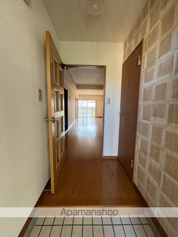 アビタマルフクIIの内装写真