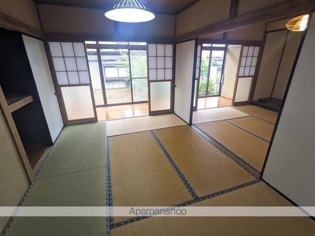 関が丘8-5貸家の内装写真