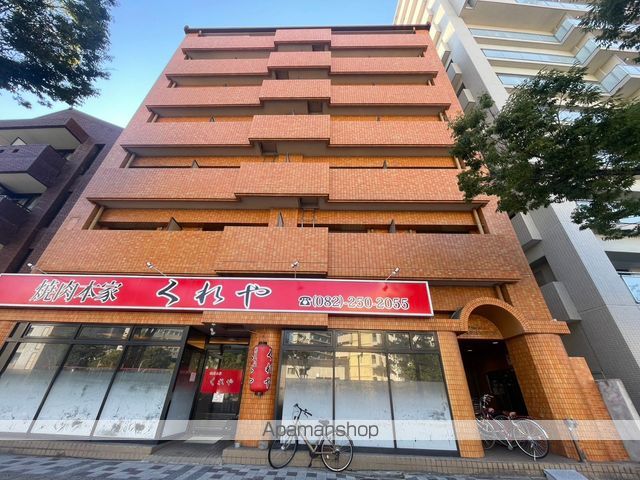 ヴィラ丸本の外観写真