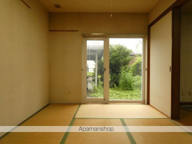 自由が丘5丁目11-8貸家の内装写真