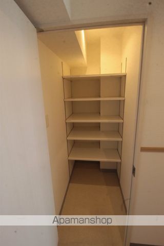 クレセールの内装写真