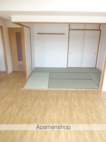ポラリスの内装写真
