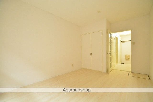 センチュリー旭ヶ丘IIIの内装写真