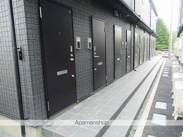 RESI大沢川原Iの玄関写真