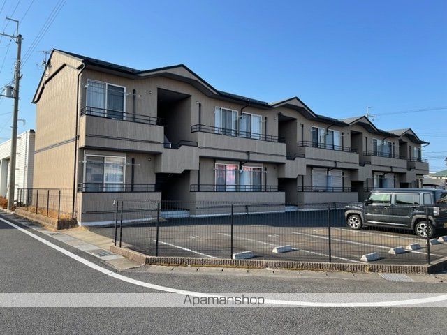 エスト アヴァンの外観写真