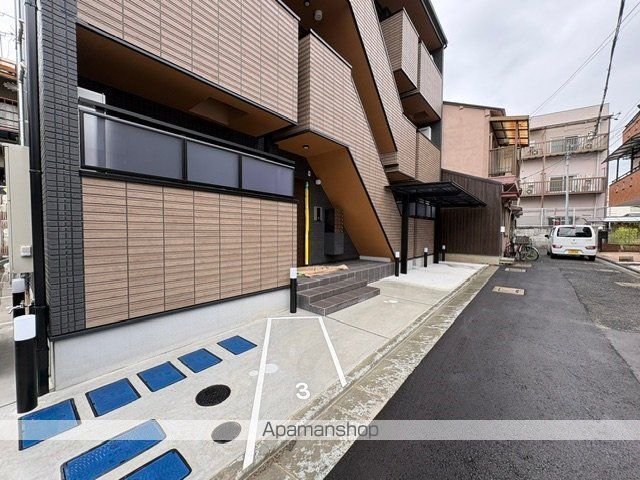 GM HILLS 野里町の玄関写真