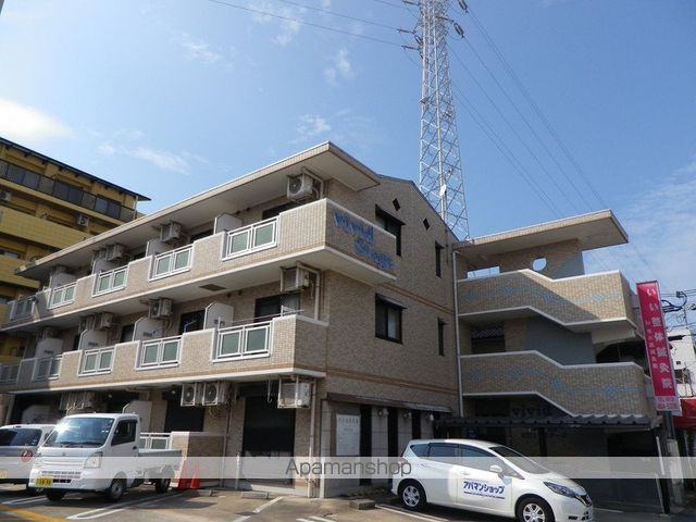 和歌山市市小路のマンションの外観1