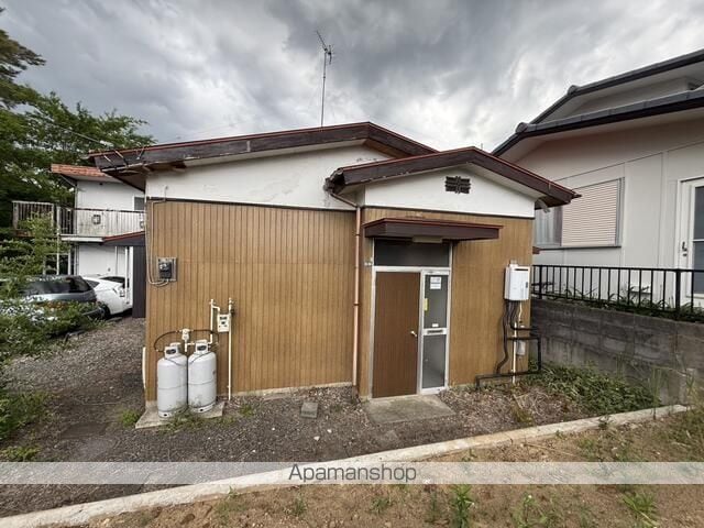 小田急小田原線 本厚木駅 バス乗車時間：8分 最寄りバス停で下車 徒歩5分 1階建 築49年の外観写真