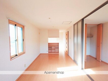 東京都青梅市新町１丁目[1LDK/46.33m2]のリビング・居間