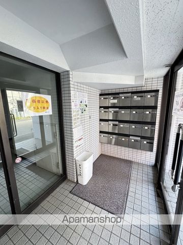 クィーンズコート南郷の内装写真