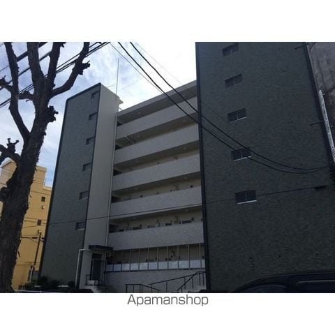新宿ビルの外観写真