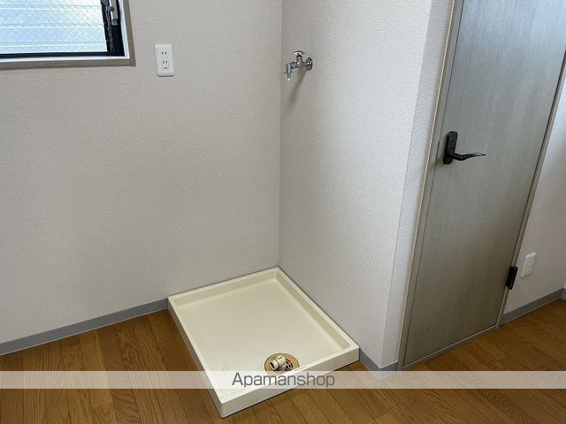 八反町ウイングの内装写真