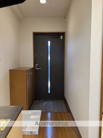 ウシジマハイツ渡鹿の内装写真
