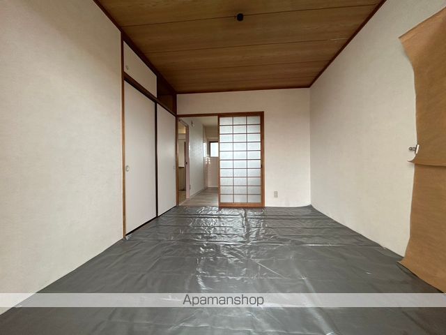 フローレンス西島の内装写真