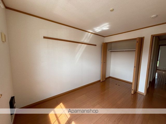コンフォルターブルIIIの内装写真