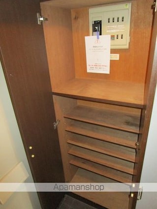 ベルビュー支倉[1K/32m2]の玄関