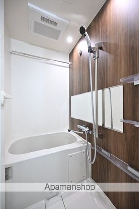 ＧＲＡＮＳＩＴＥ　ＮＡＫＡＭＥＧＵＲＯ[1K/25.44m2]のバス