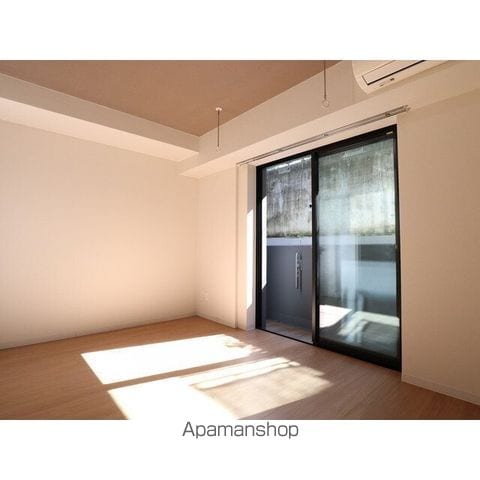 LOC'S SAGINUMAの内装写真